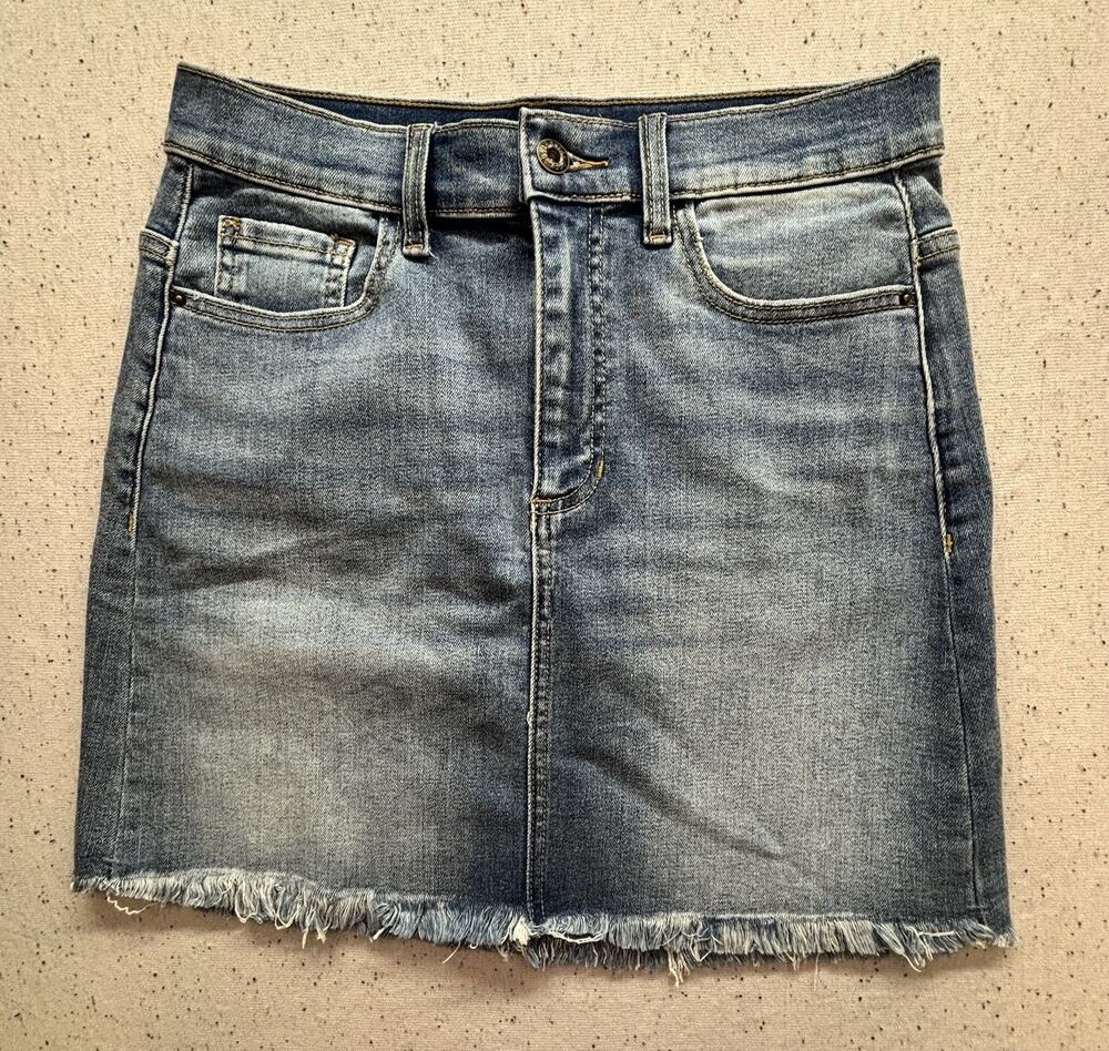 NWOT Sneak Peek Denim Mini Skirt Size L Distressed Frayed Raw Hem Jean 28 Waist